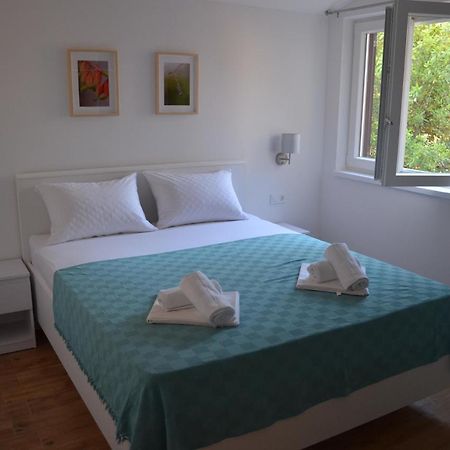 Apartmani V&V - New Apartments Murter Luaran gambar